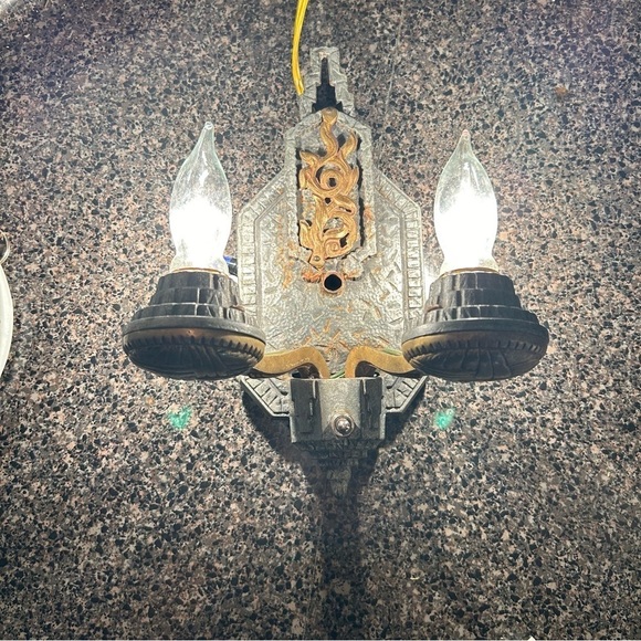 Antique 1920s Markel Gothic Art Deco MEP Inc Light Fixture Wall Sconce working - Picture 3 of 12